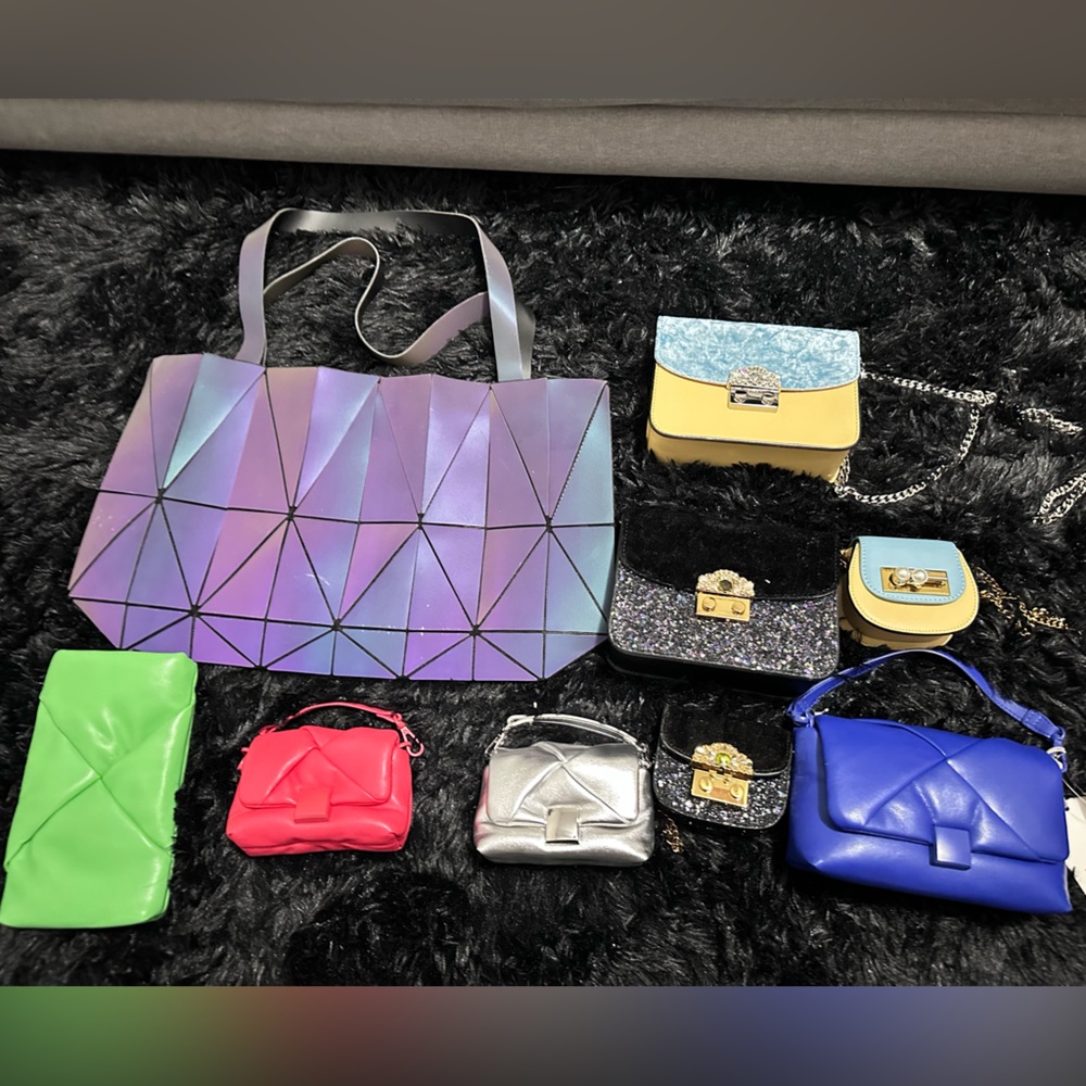 Moving sale9 bags bundle for$50